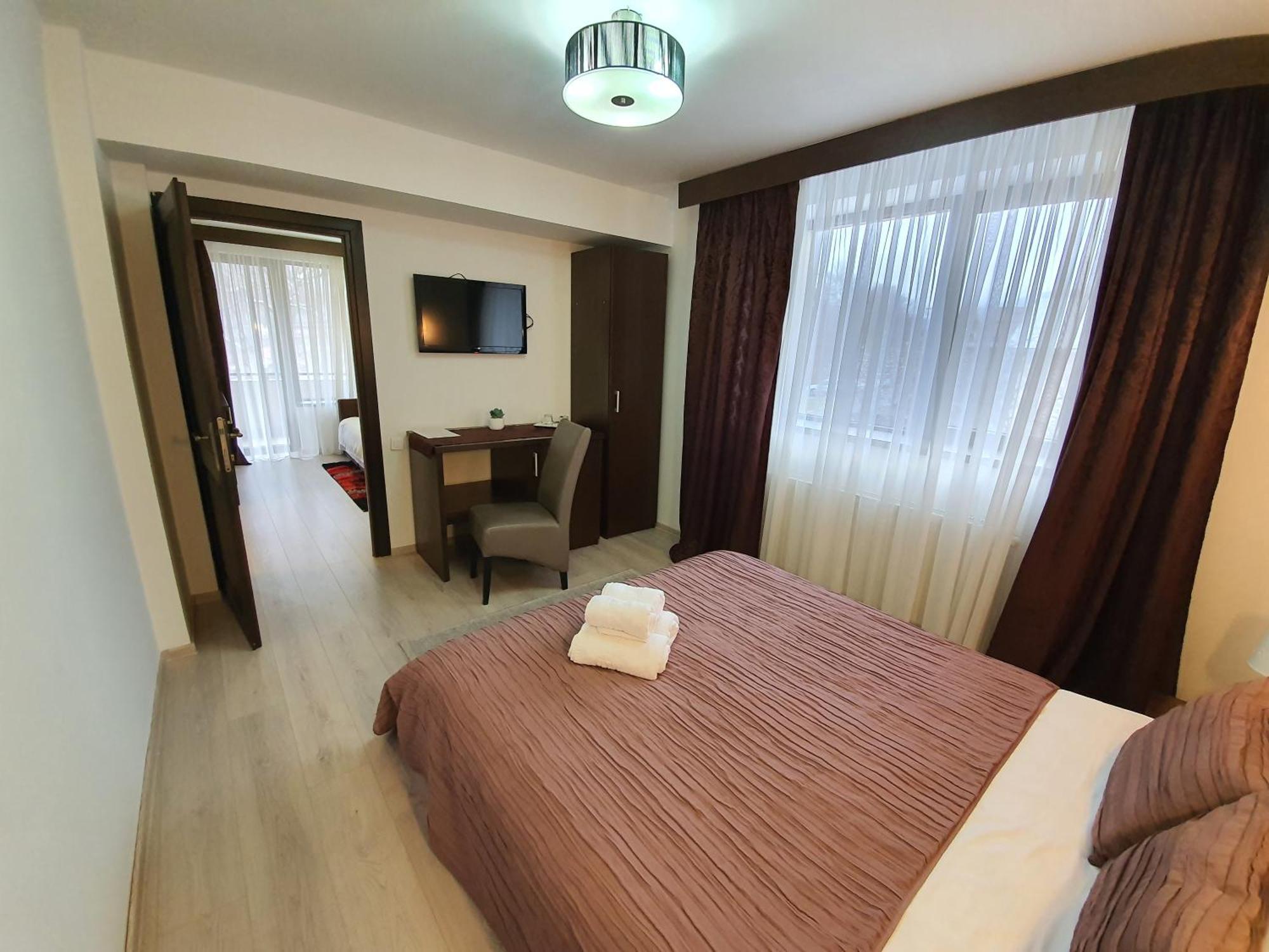 Pensiunea Public House Buşteni 部屋 写真