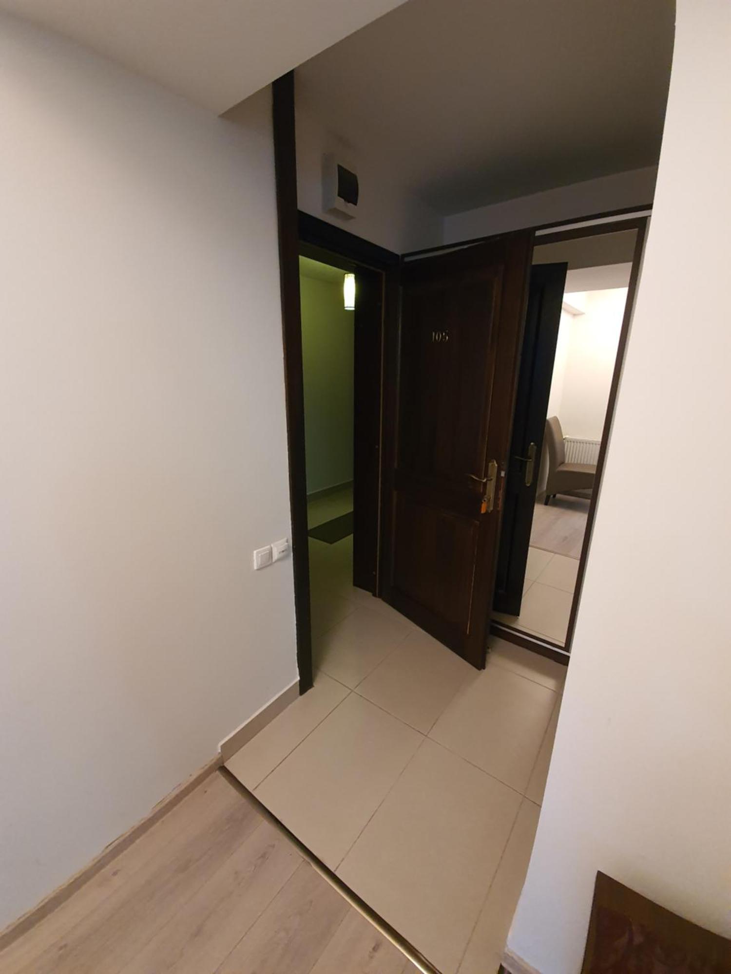 Pensiunea Public House Buşteni 部屋 写真